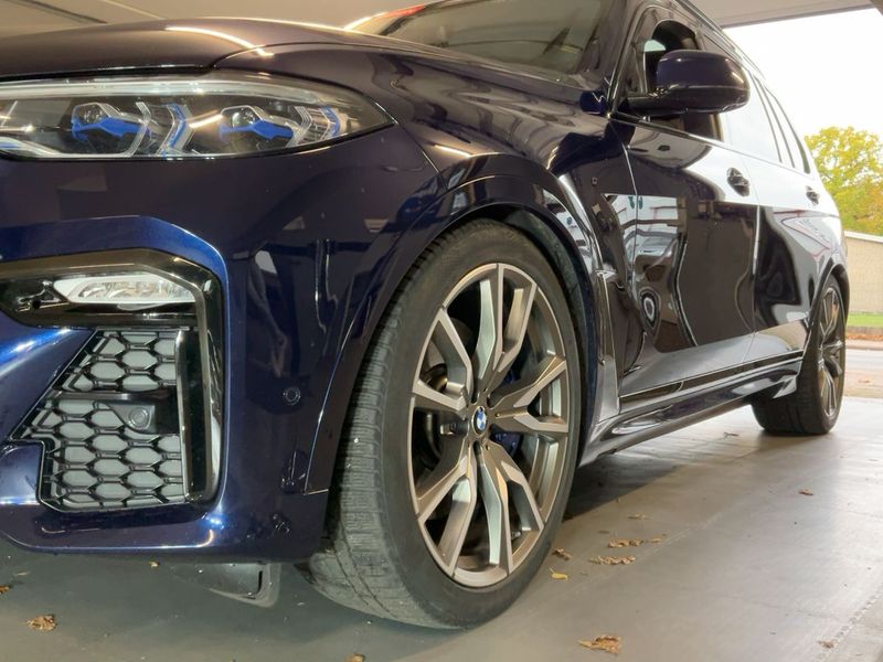 BMW X7 • 2019 • 79,000 km 5