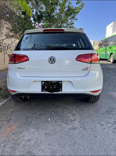 Volkswagen Golf • 2017 • 141,000 km 5