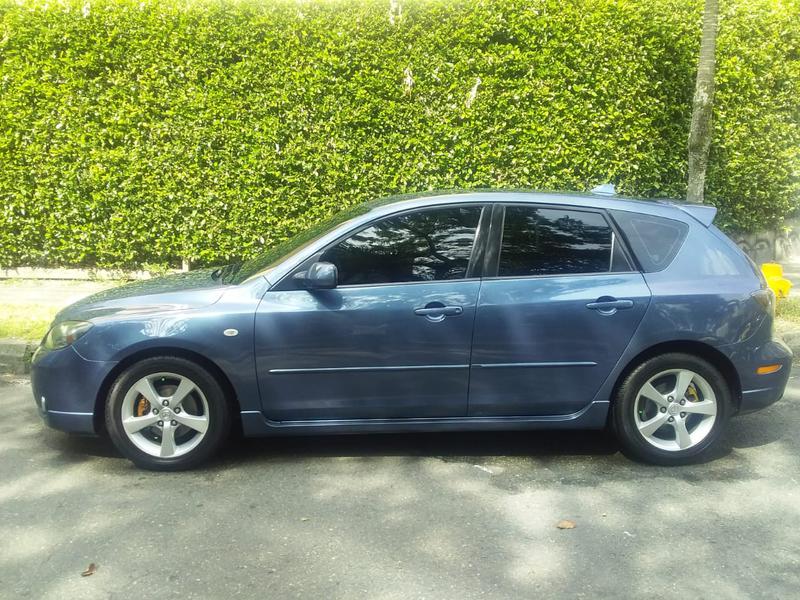 Mazda 3 • 2005 • 106,350 km 1
