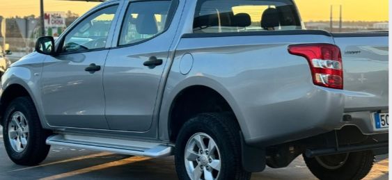 Mitsubishi L200 • 2018 • 50,000 km 2