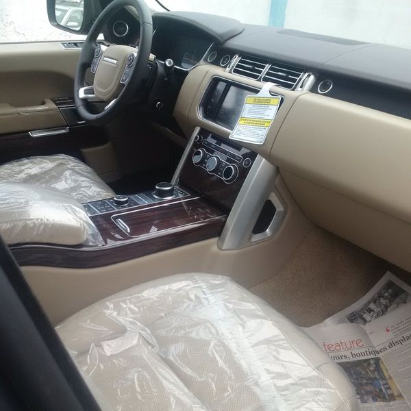 Land Rover Range Rover • 2016 • 34 km 3