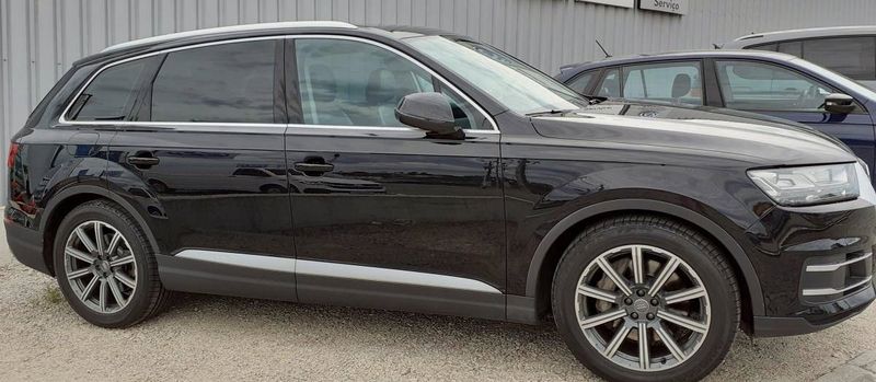 Audi Q7 • 2015 • 81,000 km 3