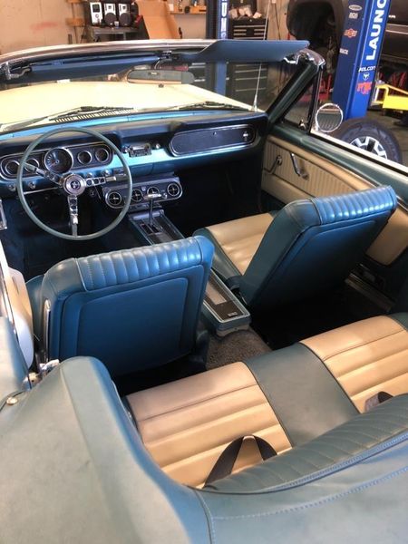 Ford Mustang • 1966 • 106,000 km 8