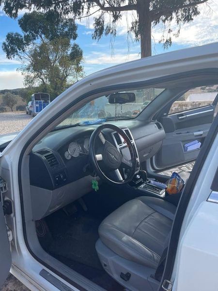 Chrysler 300 C • 2009 • 97,000 km 3