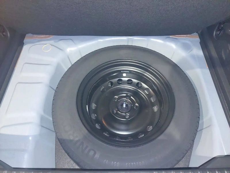 Renault Captur • 2023 • 8,238 km 13