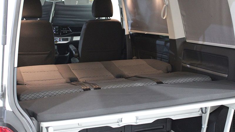 Volkswagen California • 2020 • 71,885 km 7