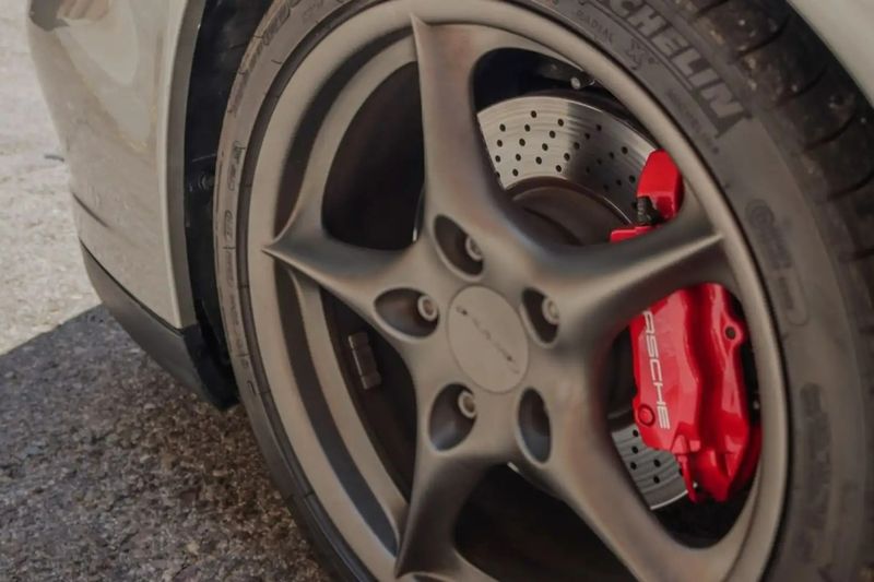 Porsche 911 Carrera Cabrio • 2002 • 167,500 km 8