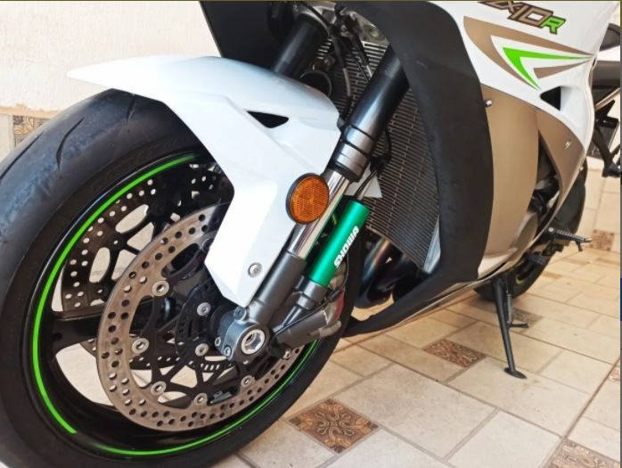 Kawasaki ninja zx 10r abs • 2017 • 20,000 km 8