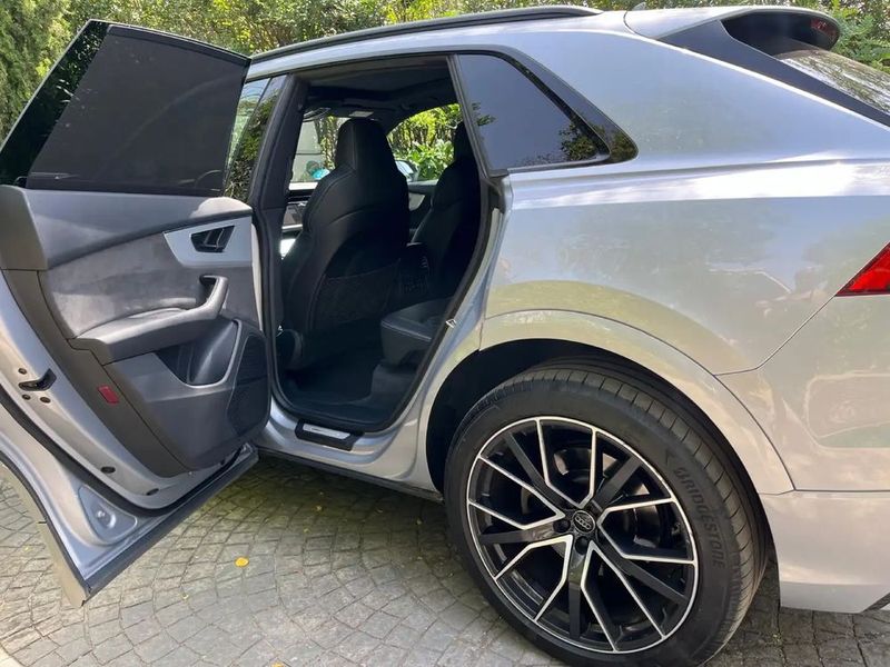 Audi Q8 • 2020 • 125,000 km 4