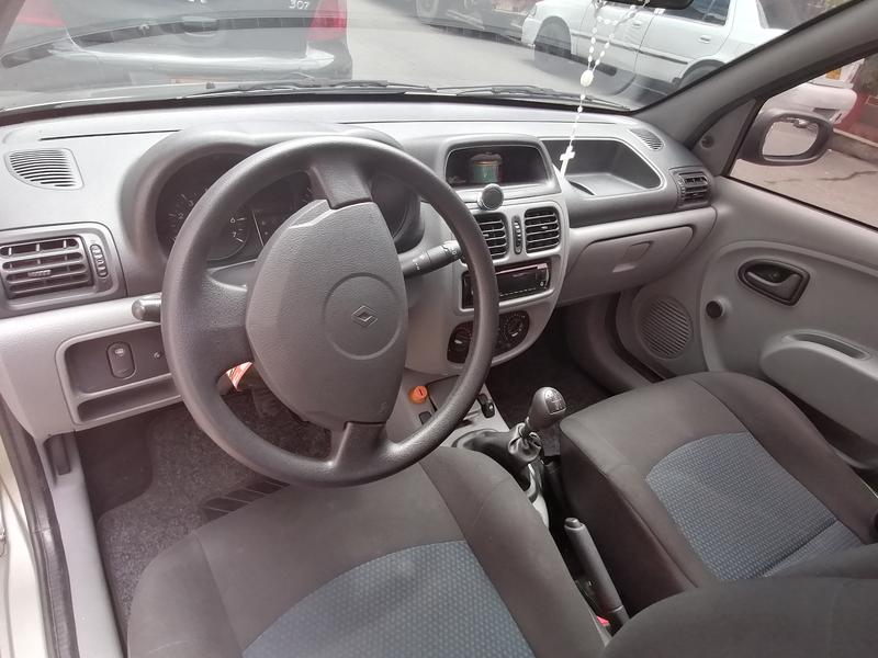 Renault Clio • 2015 • 58,000 km 7