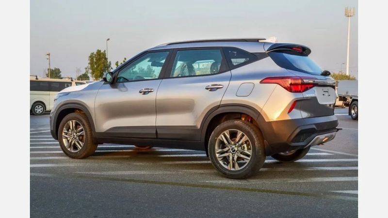 Kia Seltos • 2022 • 0 km 5