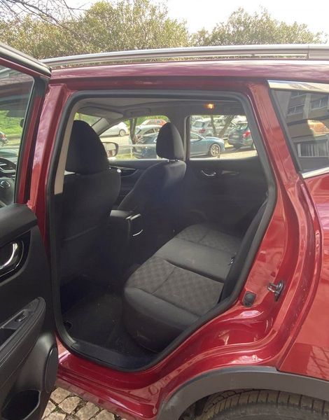 Nissan Qashqai • 2017 • 40,000 km 4