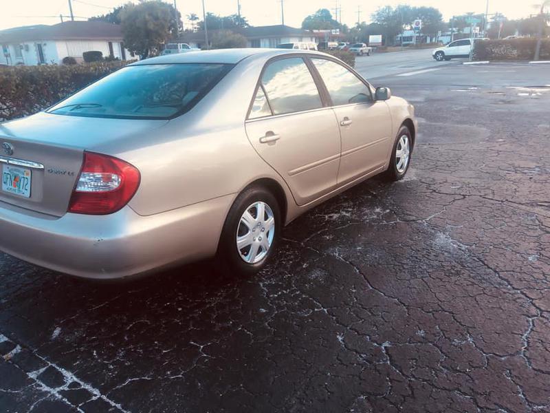 Toyota Camry • 2003 • 133 km 2