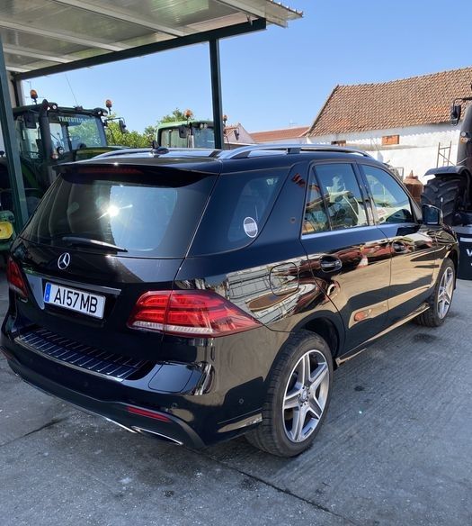 Mercedes-Benz GLE • 2017 • 115,000 km 2