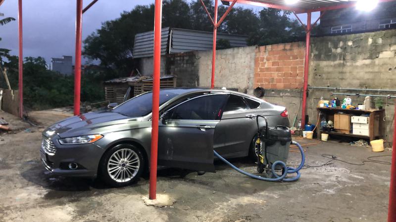 Ford Fusion • 2014 • 70,000 km 3