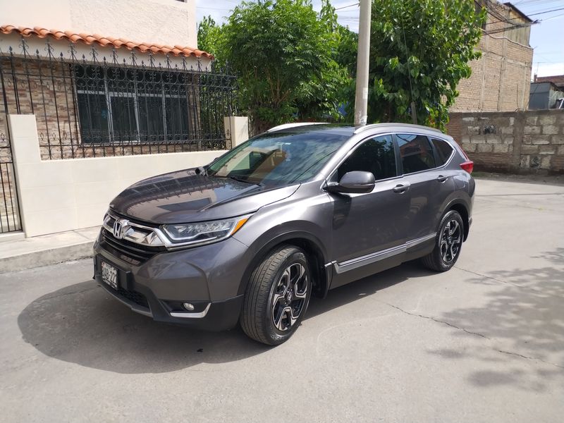 Honda CR-V • 2017 • 50,000 km 7