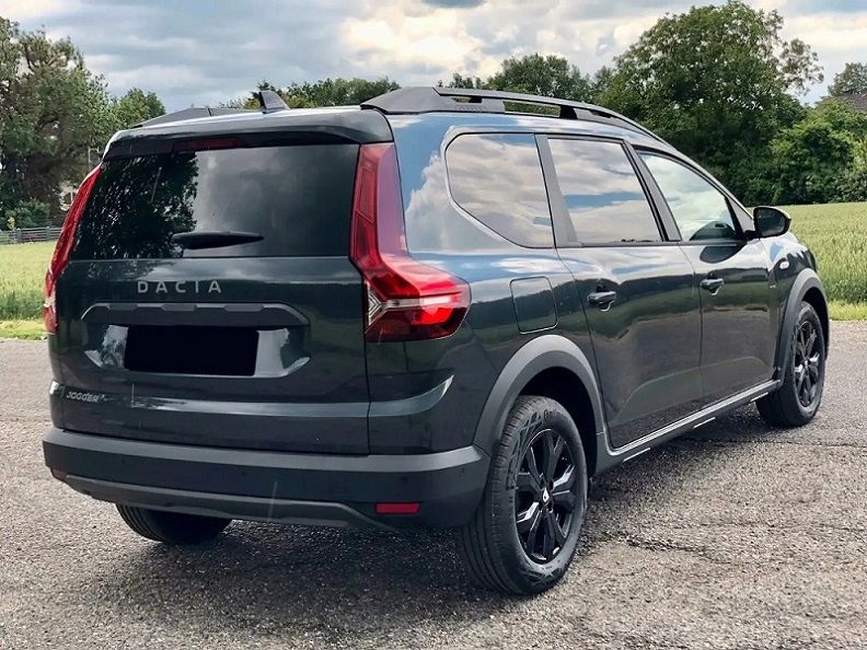 Dacia Lodgy • 2022 • 57,000 km 5