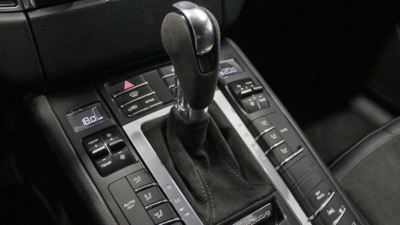 Porsche Macan • 2020 • 80,000 km 4