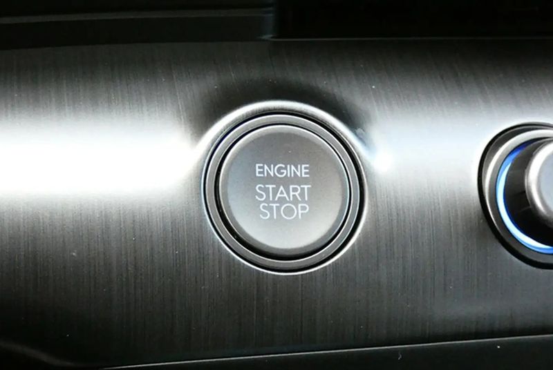 Hyundai Kona • 2023 • 9,654 km 11