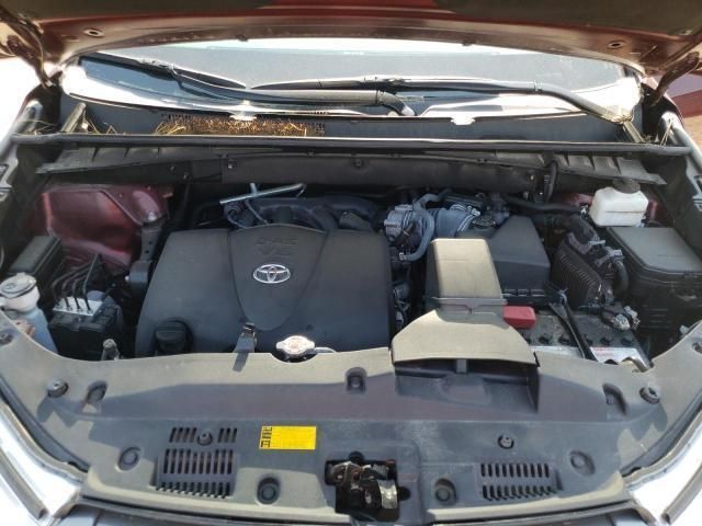 Toyota Highlander • 2017 • 10,000 mi 7