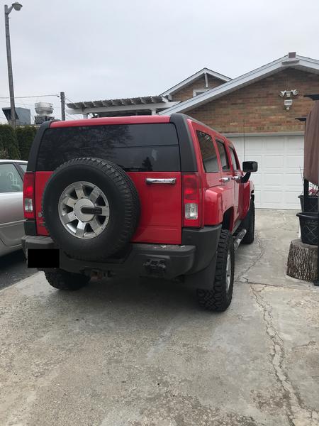 Hummer H3 • 2007 • 120,000 km 11