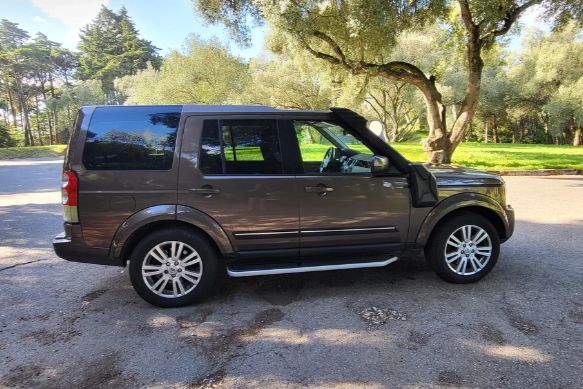 Land Rover Discovery • 2011 • 200,000 km 4