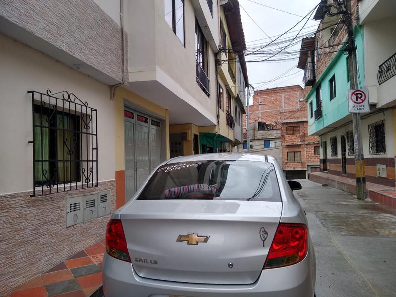 Chevrolet Sail • 2013 • 69,000 km 3