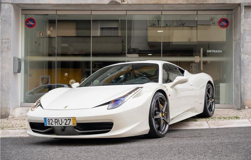 Ferrari 458 Italia • 2011 • 40,000 km 1