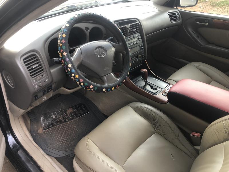 Lexus GS 300 • 2004 • 255,000 km 5