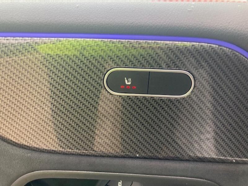 Mercedes-Benz GLB-Class • 2020 • 98,455 km 25