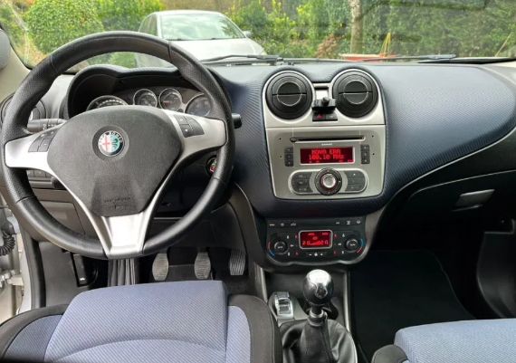 Alfa Romeo MiTo • 2010 • 115,000 km 5