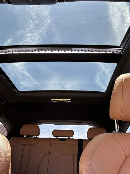 BMW 6 Series Gran Turismo • 2018 • 103,000 km 9