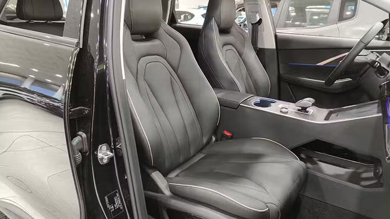 Oldsmobile Bravada • 2024 • 6,461 km 6