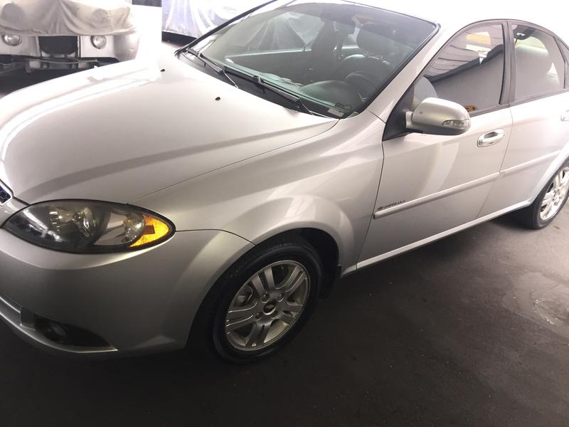 Chevrolet Optra • 2010 • 142,000 km 4