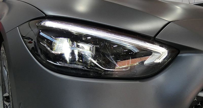 Mercedes-Benz C-Class • 2023 • 39,000 km 10