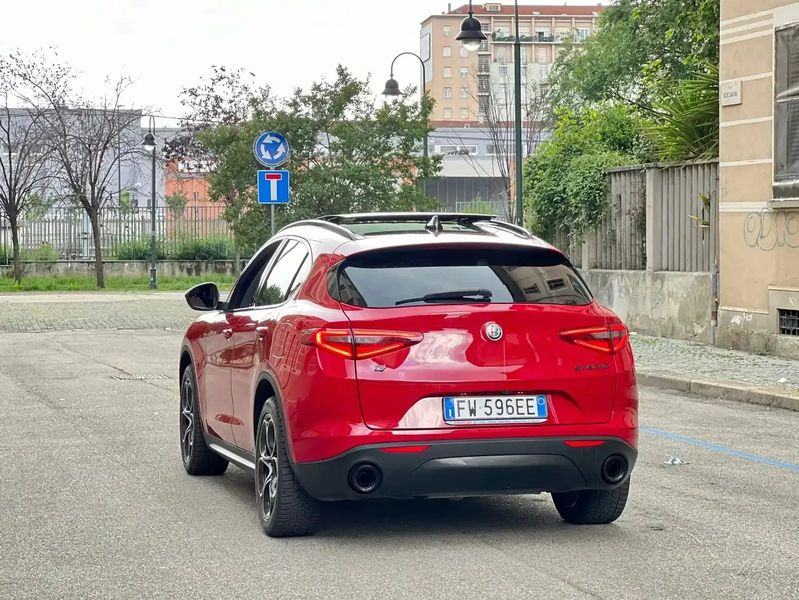 Alfa Romeo Stelvio • 2019 • 79,000 km 4