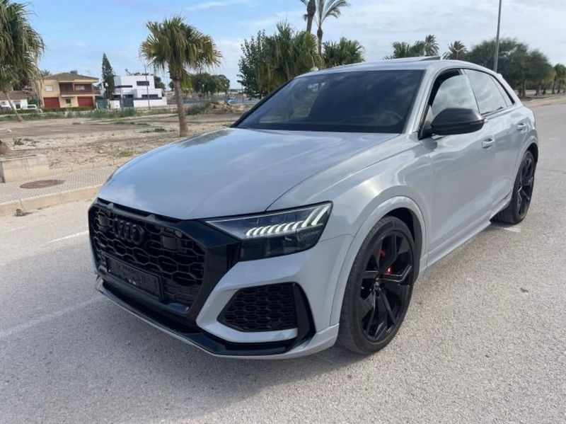 Audi RS Q8 • 2023 • 29,500 km 9
