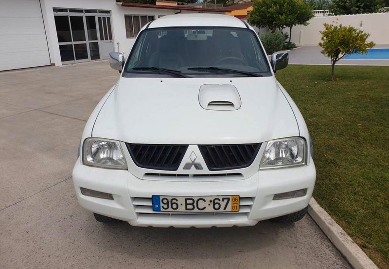 Mitsubishi L200 • 2006 • 249,000 km 4