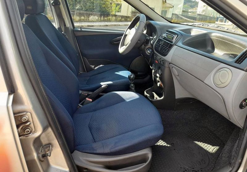 Fiat Punto • 2003 • 200,000 km 8