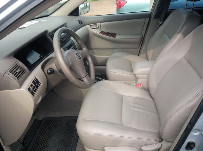 Toyota Corolla sedan • 2005 • 1,231,123 km 2