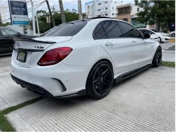 Mercedes-Benz C • 2016 • 99,000 km 5