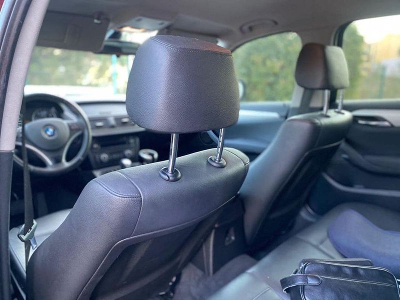 BMW X1 • 2019 • 57,000 km 9