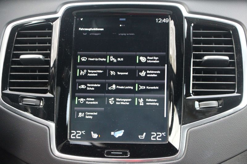 Volvo XC90 • 2018 • 99,957 km 48