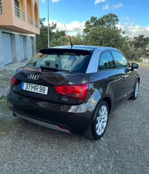 Audi A1 • 2012 • 224,000 km 2