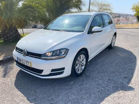 Volkswagen Golf • 2015 • 144,435 km 3
