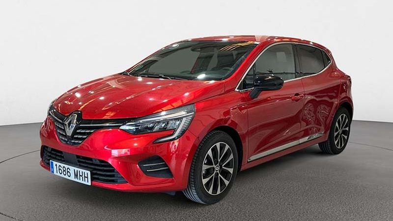 Renault Clio • 2023 • 5,750 km 1