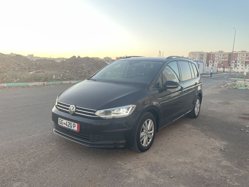 Volkswagen Touran • 2020 • 190,000 km 2