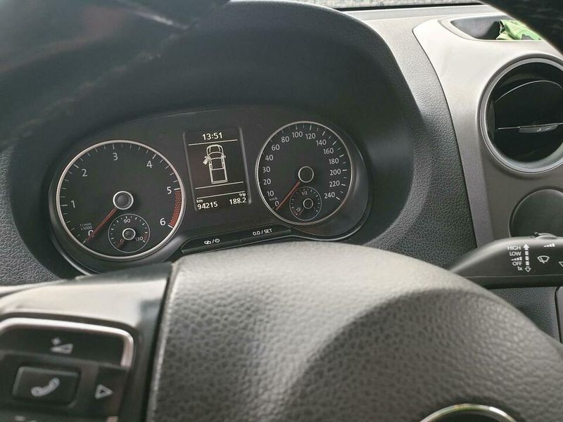Volkswagen Amarok • 2014 • 95,000 km 10