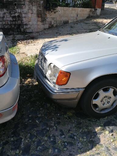 Mercedes-Benz 200 - 300 • 1995 • 315,000 km 1