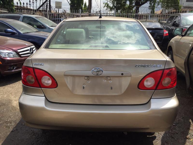 Toyota Corolla • 2006 • 20,000 km 7